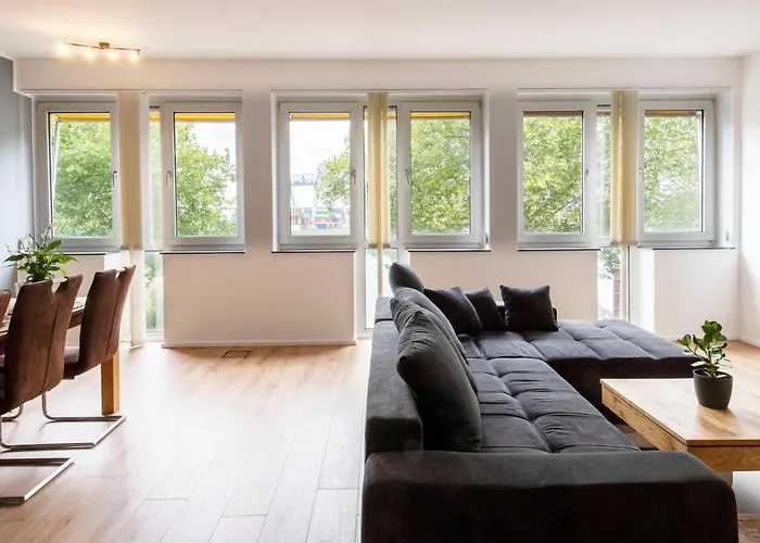 Working Loft - 8 Box Spring Beds Emmerich